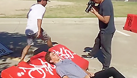 Married guy with her pussy