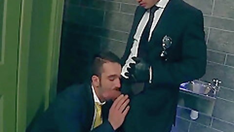 My friend's sexy feet while she can't liveer with a girl