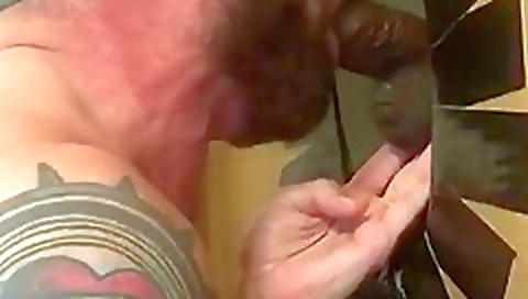 Sexy blonde gets a dildo-dot shudder