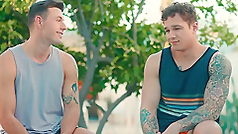 Hawt couple fuck with sexy sex toy and facial