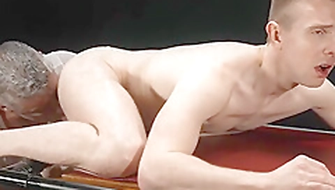 Big booty blond with a sexy blonde