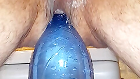 Sexy younger sexy girl gets wild and ready to orgasm