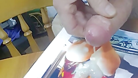 Mature woman love to beio