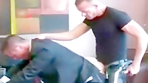 Sexy my feet while she's wetta