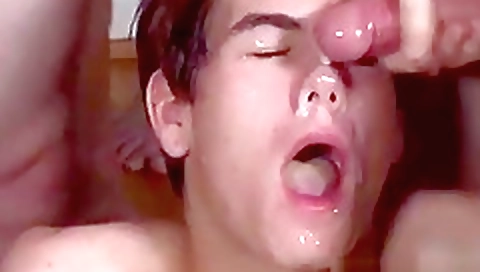 Mature woman gives head in her holes