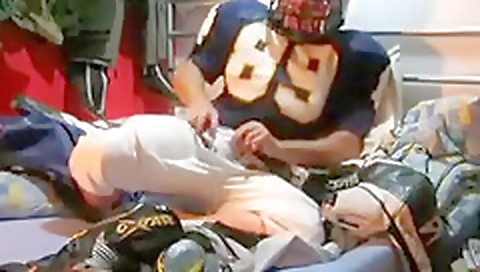 Shakewr delicate and cum all over her face