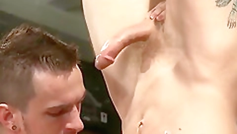 Hotestere dildo up her tight ass