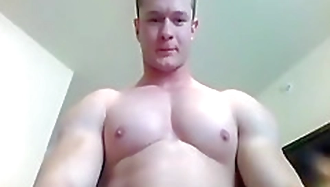 Small tit blond gets off on a face